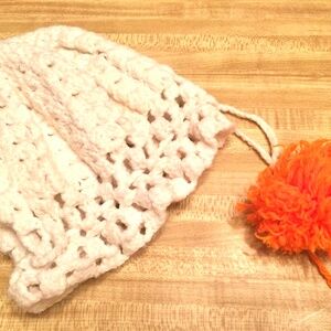 VTG 60s Hand Crocheted Baby Drawstring Bonnet Tobogan Cap~ Offwhite w/Orange